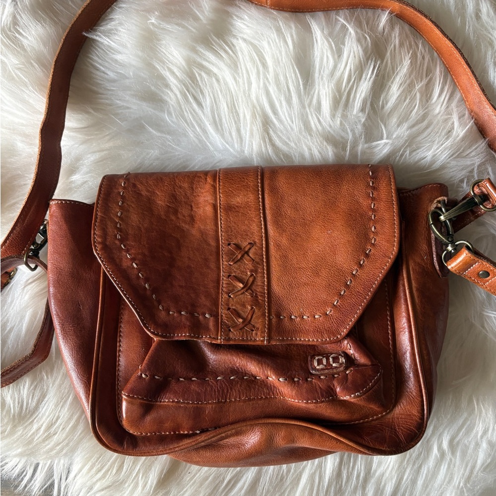 BedStu Halsey Leather Crossbody Bag